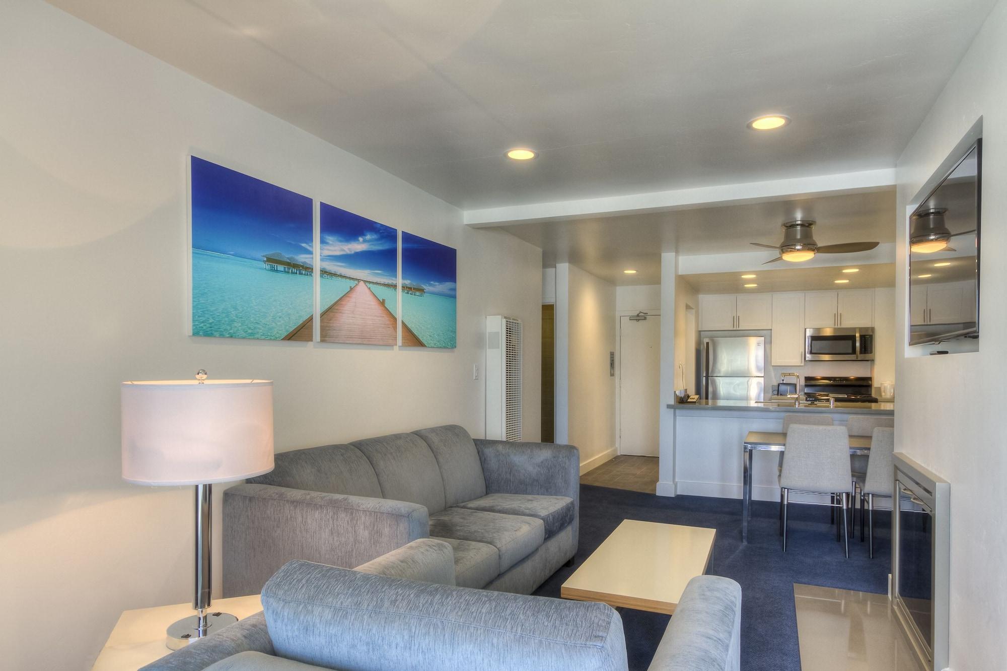 Oceanside Marina Suites - A Waterfront Hotel Εξωτερικό φωτογραφία