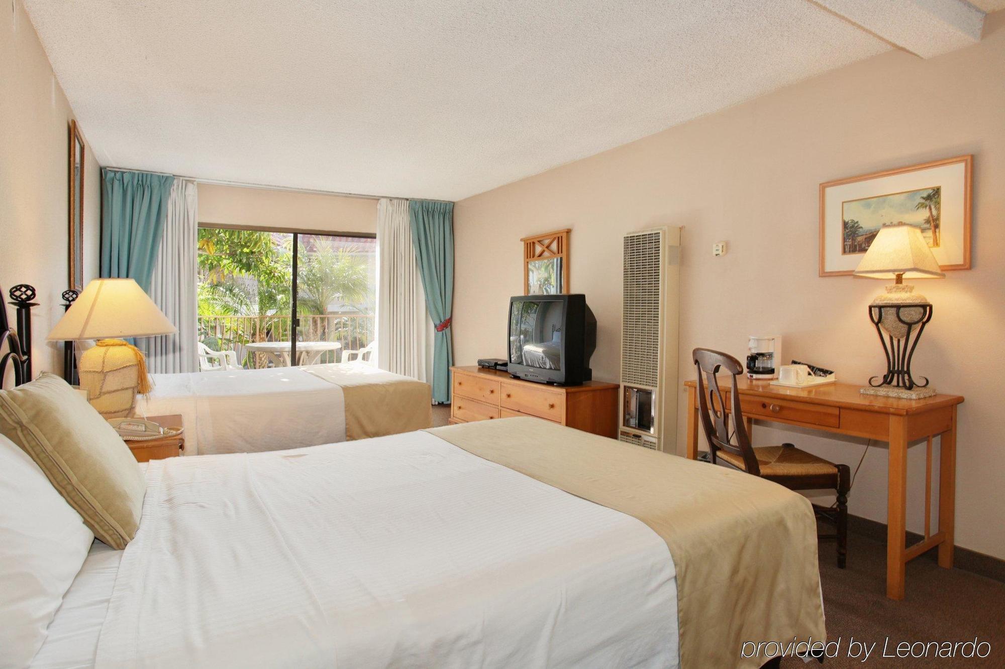 Oceanside Marina Suites - A Waterfront Hotel Δωμάτιο φωτογραφία