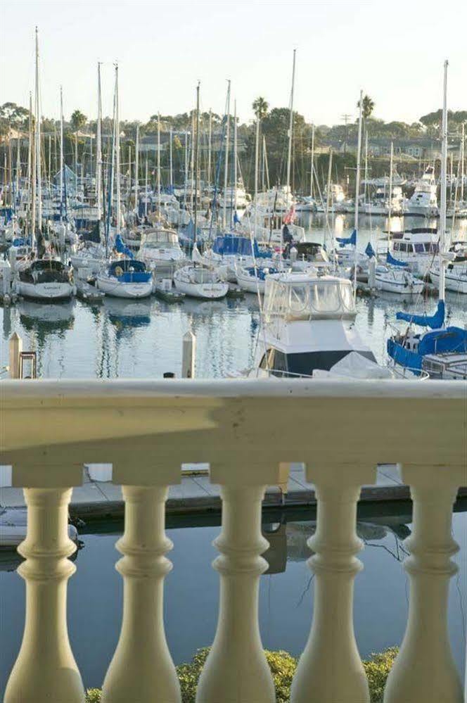 Oceanside Marina Suites - A Waterfront Hotel Εξωτερικό φωτογραφία